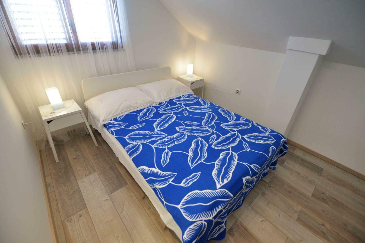Apartmani Mikin ベティナ エクステリア 写真